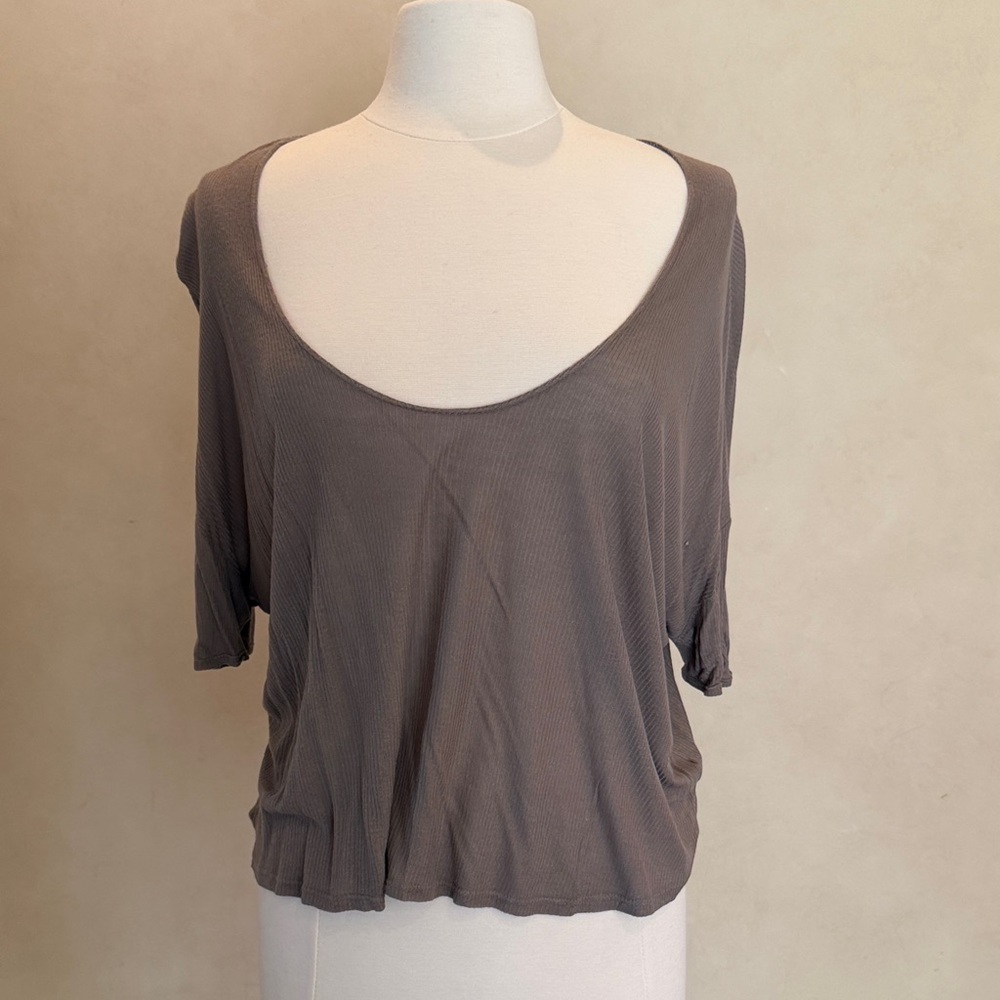 James Perse Women’s Scoop Neck Short Sleeve Top - Taupe